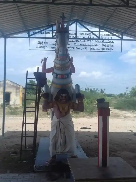 Arulmigu Amachiyar Temple, Near Kanmai, Thachagudi - 626138