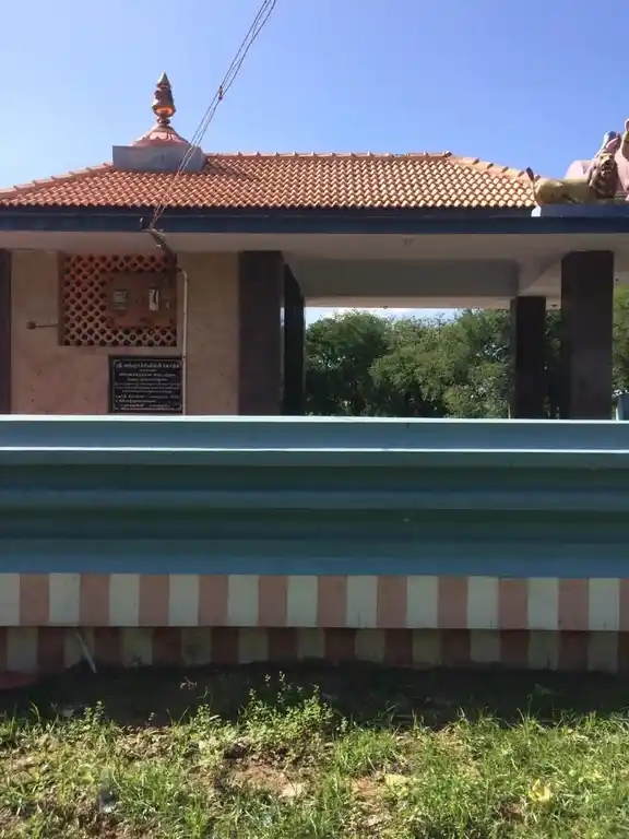 Arulmigu Amachiyar Temple, Valayangulam - 625022 அருள்மிகு அமச்சியார் திருக்கோயில், Valayangulam - 625022, Madurai - Ancient Temple Architecture and History Image 2