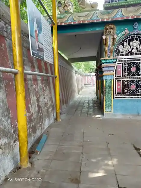 Arulmigu Amaruviperumal Temple, Therazhanthur, Therazhuthur - 609808 அருள்மிகு ஆமருவிப்பெருமாள் திருக்கோயில், தேரழுந்தூர், Therazhuthur - 609808, Mayiladuthurai - Ancient Temple Architecture and History Image 4