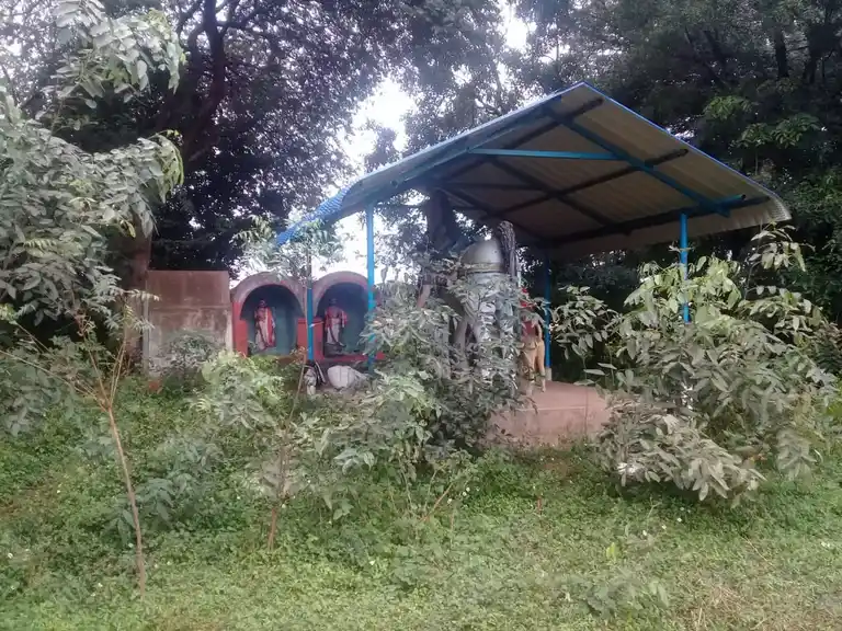 Arulmigu Ambalavaneswaraswamy Temple, Sripuranthan - 621701 Arulmigu Ambalavaneswaraswamy Temple, Sripuranthan - 621701, Ariyalur - Ancient Temple Architecture and History Image 4