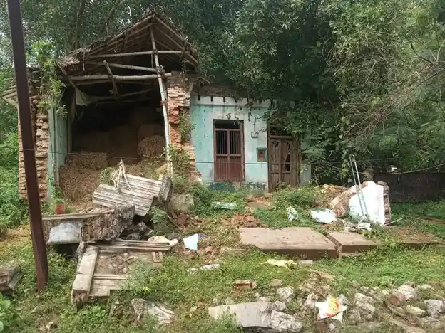 Arulmigu Ambigaveerupachi Madam, Mela Thirupanthurithi - 613103