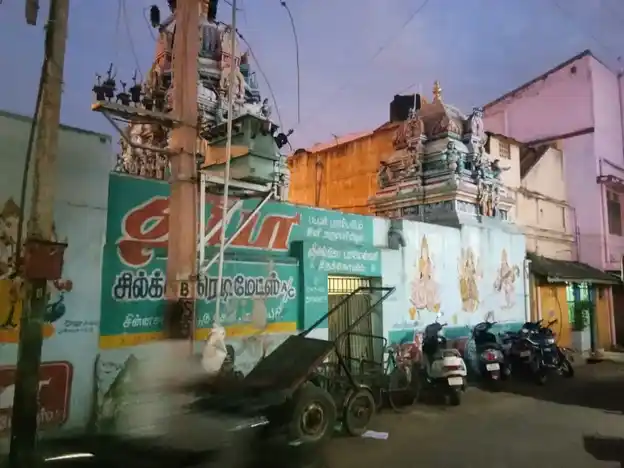 Arulmigu Ambikaparameswari Amman Temple, Dharmapuri - 636701 அருள்மிகு அம்பிகாபரமேஸ்வரியம்மன் திருக்கோயில், தர்மபுரி - 636701, Dharmapuri - Ancient Temple Architecture and History Image 5