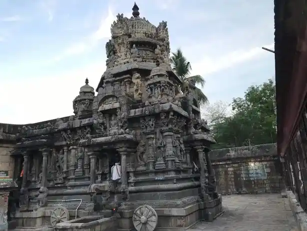 Arulmigu Amirthakadeswarar Temple, Melakadambur - 608304 அருள்மிகு அமிர்தகடேஸ்வரர் திருக்கோயில், Melakadambur - 608304, Cuddalore - Ancient Temple Architecture and History Image 12
