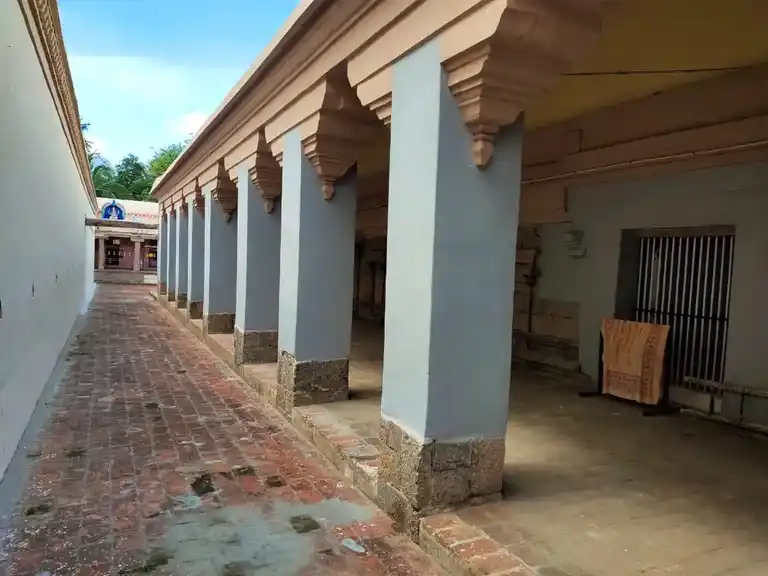 Arulmigu Amirthakalasanatha Swamy Temple, Sakkottai, Sakkottai, Sakkottai, Sakkottai - 612401 அருள்மிகு அமிர்தகலசநாத சுவாமி திருக்கோயில், Sakkottai, Sakkottai, Sakkottai, Sakkottai - 612401, Thanjavur - Ancient Temple Architecture and History Image 4