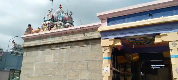 Arulmigu Ammacciyar Temple, Kuravakudi - 625537 அருள்மிகு அம்மச்சியார் திருக்கோயில், Kuravakudi - 625537, Madurai - Ancient Temple Architecture and History Image 3