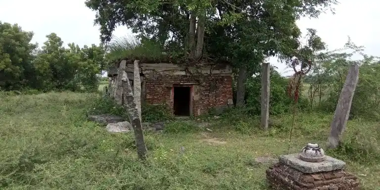 Arulmigu Ammachar Temple, Maathur Thirukai - 606207 அருள்மிகு அம்மச்சார் திருக்கோயில், Maathur Thirukai - 606207, Viluppuram - Ancient Temple Architecture and History Image 2
