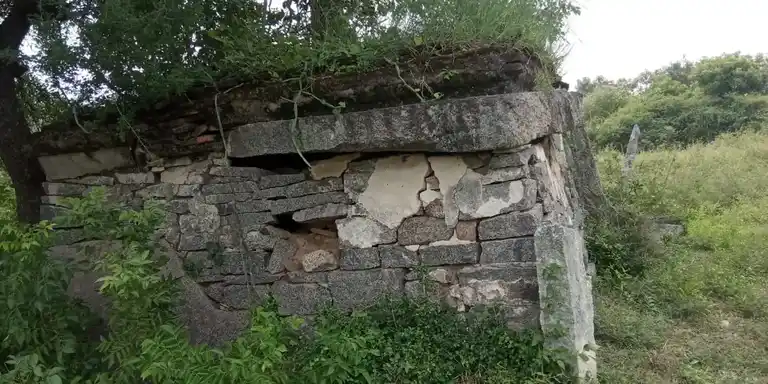 Arulmigu Ammachar Temple, Maathur Thirukai - 606207 அருள்மிகு அம்மச்சார் திருக்கோயில், Maathur Thirukai - 606207, Viluppuram - Ancient Temple Architecture and History Image 4