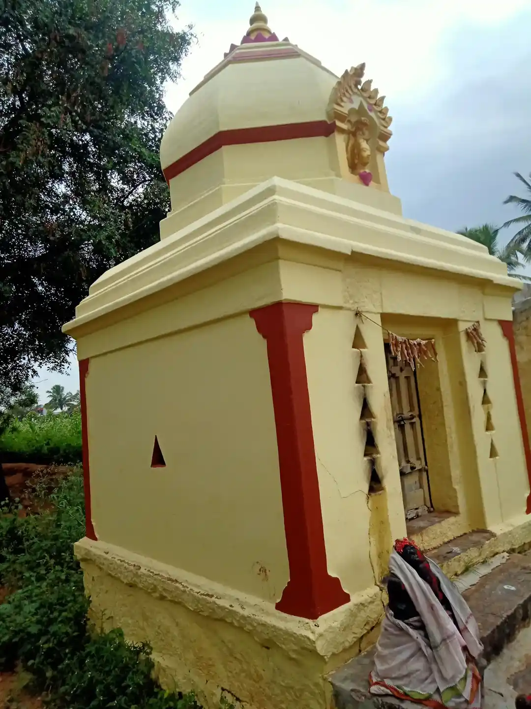 Arulmigu Ammachar Temple, Pazhaiyasiruvangur - 606206 அருள்மிகு அம்மச்சார் திருக்கோயில், Pazhaiyasiruvangur - 606206, Kallakurichi - Ancient Temple Architecture and History Image 3