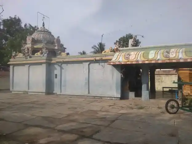 Arulmigu Ammachar Vagaiyara, Valiyapakkam - 606753 அருள்மிகு அம்மச்சார் வகையறா திருக்கோயில், Valiyapakkam - 606753, Tiruvannamalai - Ancient Temple Architecture and History Image 3