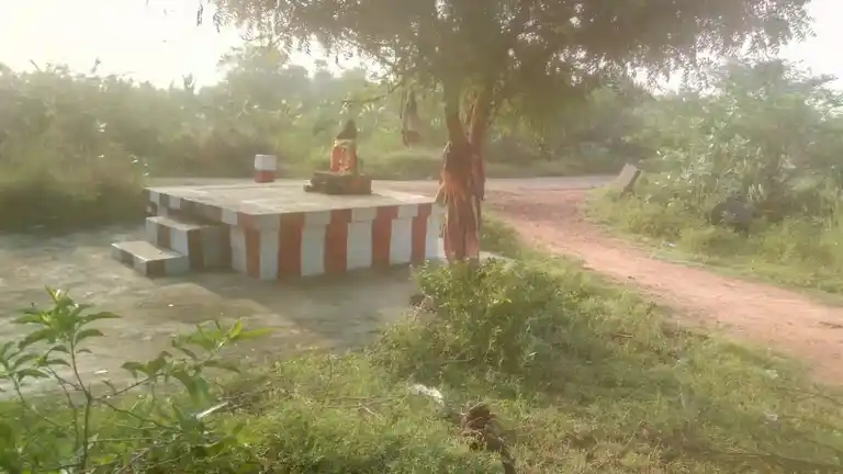 Arulmigu Ammachiar Temple, Nattarmangalam - 625020 அம்மச்சியார் கோயில், Nattarmangalam - 625020, Madurai - Ancient Temple Architecture and History Image 4