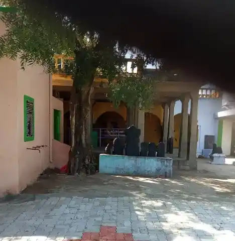 Arulmigu Ammachiyaramman Temple, Melathirumanickam - 625535 அருள்மிகு அம்மச்சியாரம்மன் கோயில், மேலதிருமணிக்கம் - 625535, Madurai - Ancient Temple Architecture and History Image 3