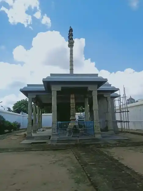 Arulmigu Ammaiyappeeswarar Temple, Veerakoil, A.K.Padavedu - 606905 அருள்மிகு அம்மையப்பேஸ்வரர் திருக்கோயில், வீரகோயில், அ.கோ.படவேடு - 606905, Tiruvannamalai - Ancient Temple Architecture and History Image 4