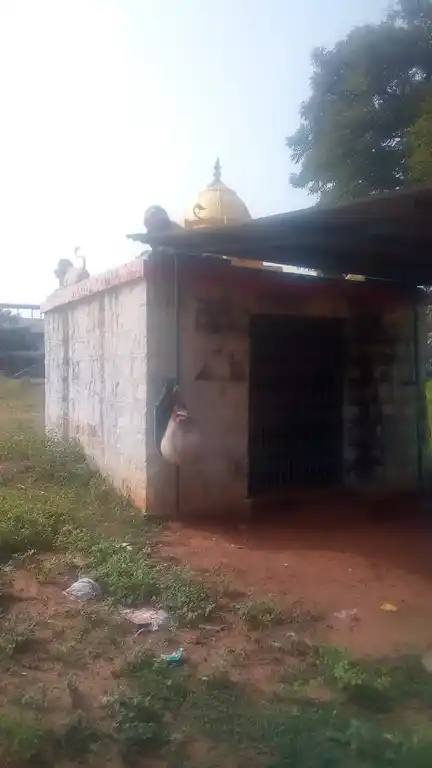 Arulmigu Ammakulam Easwaran Temple, Mallur - 621704 Arulmigu Ammakulam Easwaran Temple,  - 621704, Ariyalur - Ancient Temple Architecture and History Image 5