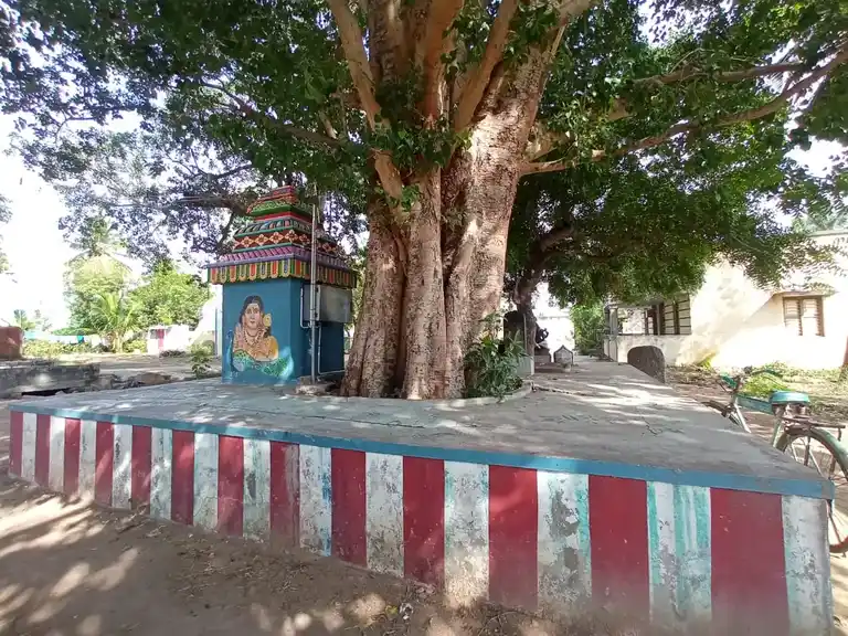 Arulmigu Amman Alis Mariamman Temple, Aaruthrapattu - 606806 அருள்மிகு பிள்ளையார், மாரியம்மன் அய்யனார் திருக்கோயில், Aaruthrapattu, Aaruthrapattu - 606806, Tiruvannamalai - Ancient Temple Architecture and History Image 2