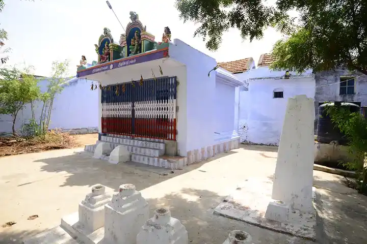 Arulmigu Amman @ Muppidathiamman Temple, Karunkadu - 627108 அருள்மிகு அம்மன் என்ற முப்பிடாதியம்மன் திருக்கோயில், Karunkadu - 627108, Tirunelveli - Ancient Temple Architecture and History Image 8