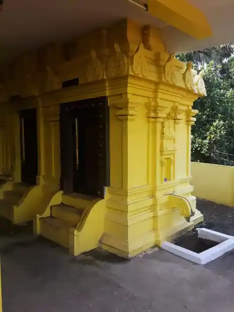 Arulmigu Amman Temple, Aatrinkarai Colony - 629252 அருள்மிகு அம்மன் திருக்கோயில், Aatrinkarai Colony - 629252, Kanyakumari - Ancient Temple Architecture and History Image 3