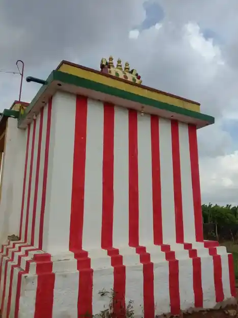 Arulmigu Amman Temple, Ainthangal - 627118 அருள்மிகு அம்மன் திருக்கோயில், ஐந்தாங்கால் - 627118, Tirunelveli - Ancient Temple Architecture and History Image 4