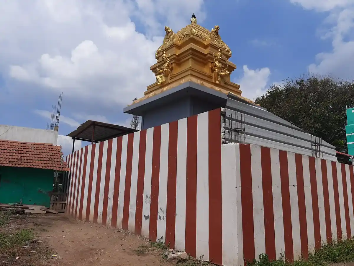 Arulmigu Amman Temple, Kurumbapalayam, Neelambur - 641062 அருள்மிகு அம்மன் திருக்கோயில், குரும்பபாளையம், நீலம்பூர் - 641062, Coimbatore - Ancient Temple Architecture and History Image 5