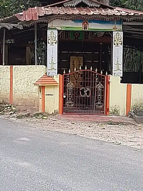 Arulmigu Amman Temple, Vellancode, Arumanai - 629151 அருள்மிகு அம்மன் திருக்கோயில், Vellancode, Arumanai - 629151, Kanyakumari - Ancient Temple Architecture and History Image 2