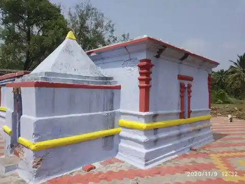 Arulmigu Ammaneeswarar Temple, Kurumpapalayam - 642002 அருள்மிகு அம்மணீஸ்வரர் திருக்கோயில், Kurumpapalayam - 642002, Coimbatore - Ancient Temple Architecture and History Image 3