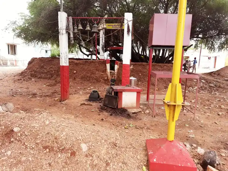 Arulmigu Ammatchiar Temple, Maniyatchi - 628952 அருள்மிகு அம்மச்சியார் திருக்கோயில், Maniyatchi - 628952, Thoothukudi - Ancient Temple Architecture and History Image 2