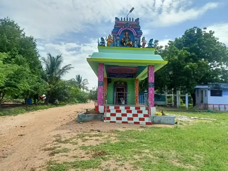 Arulmigu Ammatchiar Temple, Parasuramapuram - 628503 அருள்மிகு அம்மச்சியார் திருக்கோயில், பரசுராமபுரம் - 628503, Thoothukudi - Ancient Temple Architecture and History Image 4