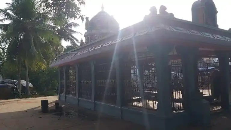 Arulmigu Ammatchiyar And Ayyanar Temple, Nattarmangalam - 625532 அருள்மிகு அம்மச்சியார் மற்றும் அய்யனார் திருக்கோயில், Nattarmangalam - 625532, Madurai - Ancient Temple Architecture and History Image 2
