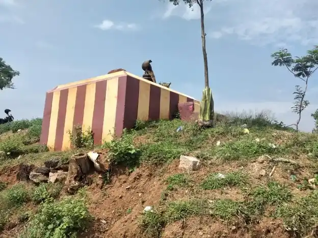 Arulmigu Ammatchiyar And Bairavar Temple, Parapathi - 625022 அம்மச்சியார் மற்றும் பைரவசாமி திருக்கோயில், Parapathi - 625022, Madurai - Ancient Temple Architecture and History Image 3