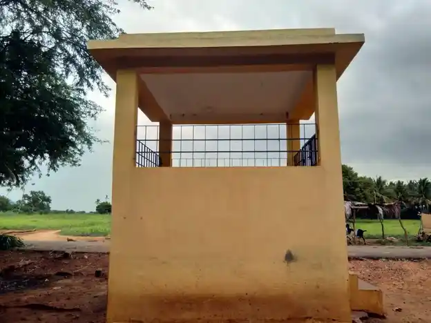 Arulmigu Ammatchyar Pambalamman Temple, Usilampatti - 625532 அருள்மிகு அம்மச்சியார், பாம்பாலம்மன், பட்டத்தரசியம்மன், செல்லாண்டியம்மன் திருக்கோயில், Usilampatti - 625532, Madurai - Ancient Temple Architecture and History Image 3