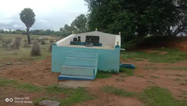 Arulmigu Ampalakkaththa Ayyanar Temple, Soodamani - 630551 அருள்மிகு அம்பல கூத்த அய்யனார் திருக்கோயில், Soodamani - 630551, Sivagangai - Ancient Temple Architecture and History Image 2