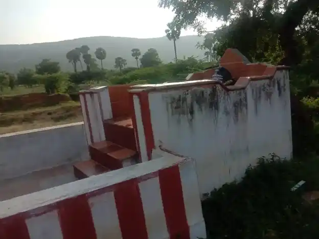 Arulmigu Amtchiyar Temple, Melamathur - 625003 அருள்மிகு அம்மச்சியார் திருக்கோயில், Melamathur - 625003, Madurai - Ancient Temple Architecture and History Image 4