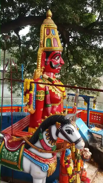 Arulmigu Anaikattu Muniappan Temple, Mettur Dam, Kaveripuram - 636404 அருள்மிகு அணைக்கட்டு முனியப்பன் திருக்கோயில், Mettur Dam, Kaveripuram - 636404, Salem - Ancient Temple Architecture and History Image 3