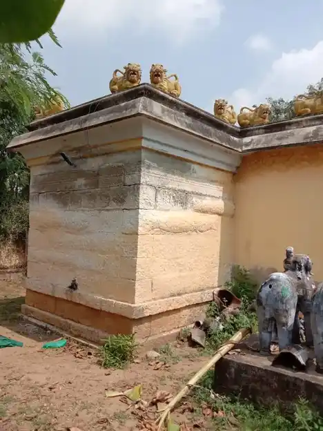 Arulmigu Anaikunthiyamman Vagaiyara Temple, Sempedu - 632058 அருள்மிகு ஆணைகுந்தியம்மன் வகையரா திருக்கோயில், செம்பேடு - 632058, Vellore - Ancient Temple Architecture and History Image 2