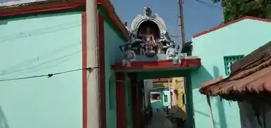 Arulmigu Ananda Gopala Perumal Temple, Udumalpet, Udumalpet - 642126 அருள்மிகு ஆனந்த கோபால பெருமாள் மதுரை வீராசாமி திருக்கோயில், Udumalpet, Udumalpet - 642126, Tiruppur - Ancient Temple Architecture and History Image 3
