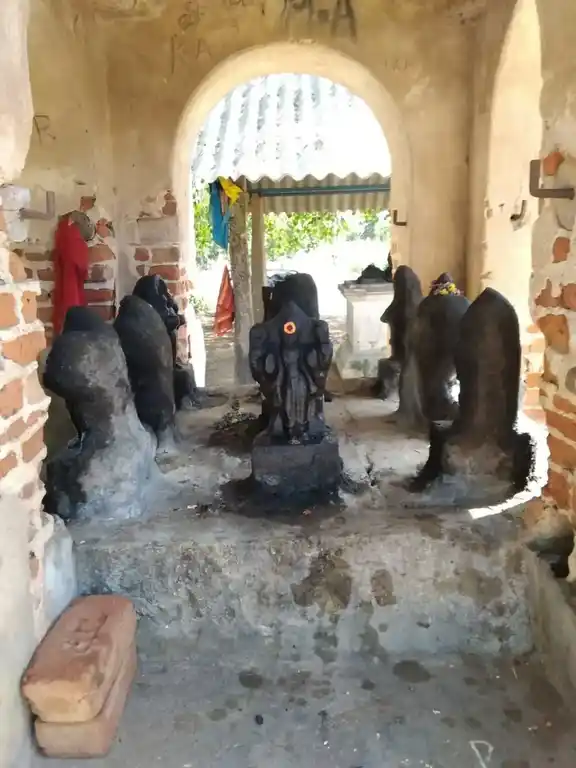 Arulmigu Anandeeswarar Temple, Kayavur - 614628 அருள்மிகு அனந்தீஸ்வரர் திருக்கோயில், Kayavur - 614628, Thanjavur - Ancient Temple Architecture and History Image 4