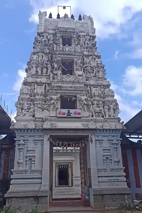 Arulmigu Anandhavalli Sundareswarar Temple, Vettuvanam - 635809 அருள்மிகு ஆனந்தவல்லி,சுந்தரேஸ்வரர் திருக்கோயில், வெட்டுவானம் - 635809, Vellore - Ancient Temple Architecture and History Image 2