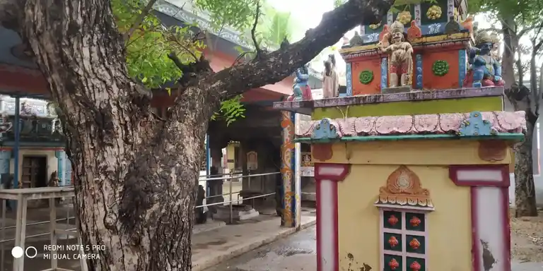 Arulmigu Ananthavalli Arulmiguman Temple, Vadakkoor, Aralvaimozhi - 629301 Temple