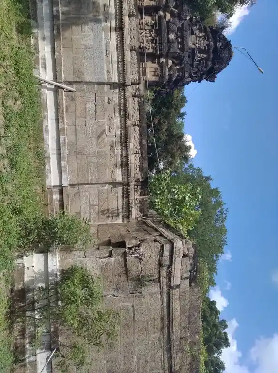 Arulmigu Anatha Varatharajaperumal Temple, Devanoor - 621210 அருள்மிகு அனந்தவரதராஜப்பெருமாள் திருக்கோயில், Devanoor - 621210, Thiruchirappalli - Ancient Temple Architecture and History Image 5