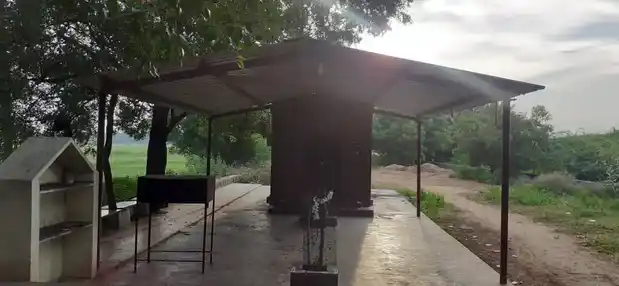 Arulmigu Anchaneyaswamy Temple, Nerur - 639004 அருள்மிகு ஆஞ்சநேயசுவாமி திருக்கோயில், Nerur - 639004, Karur - Ancient Temple Architecture and History Image 4