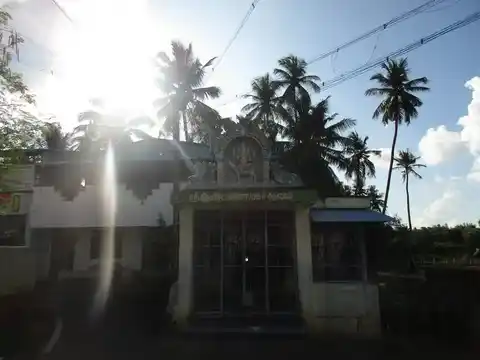 Arulmigu Andhavinayagar Temple, Valangaiman - 612804 Arulmigu Andhavinayagar Temple, Valangaiman - 612804, Thiruvarur - Ancient Temple Architecture and History Image 2