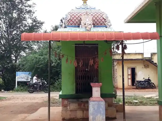 Arulmigu Andi Balagan Temple, Semminippatti - 625106 அருள்மிகு ஆண்டி பாலகன் கோயில், Semminippatti - 625106, Madurai - Ancient Temple Architecture and History Image 4