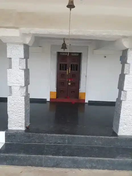 Arulmigu Anekkal Thimmanahalli Basuveswarar Temple, Periya Mathagondapalli - 635114 அருள்மிகு ஆனேக்கல் திம்மராஹள்ளி பசவேஸ்வரர் திருக்கோயில், Periya Mathagondapalli - 635114, Krishnagiri - Ancient Temple Architecture and History Image 4