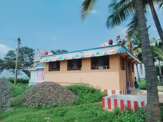 Arulmigu Angaalamman Temple, Kathiripatti - 624622