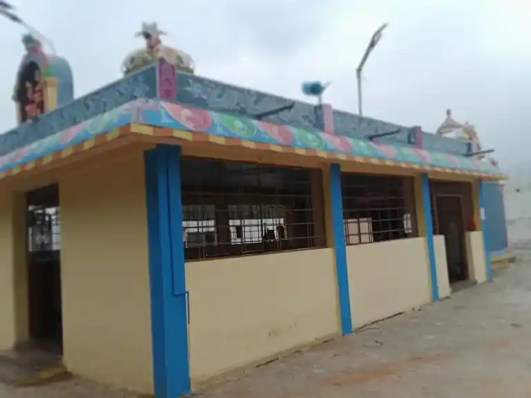 Arulmigu Angaalamman Temple, Palaiya Kannivadi - 624705 அருள்மிகு அங்காளம்மன் திருக்கோயில், Palaiya Kannivadi, Palaiya Kannivadi - 624705, Dindigul - Ancient Temple Architecture and History Image 2