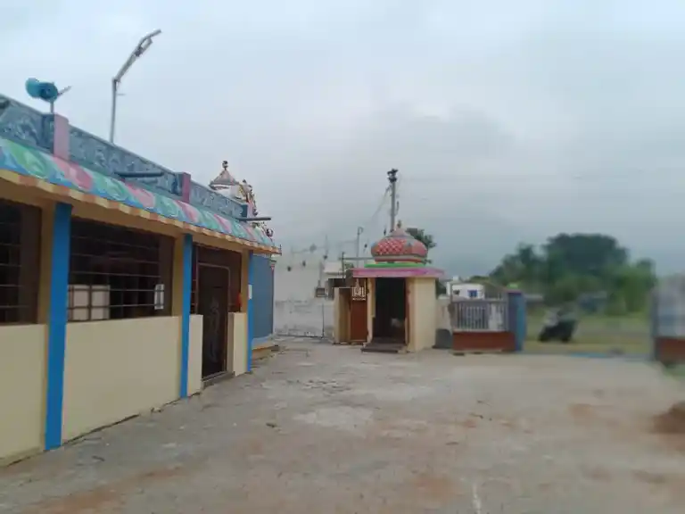 Arulmigu Angaalamman Temple, Palaiya Kannivadi - 624705 அருள்மிகு அங்காளம்மன் திருக்கோயில், Palaiya Kannivadi, Palaiya Kannivadi - 624705, Dindigul - Ancient Temple Architecture and History Image 3