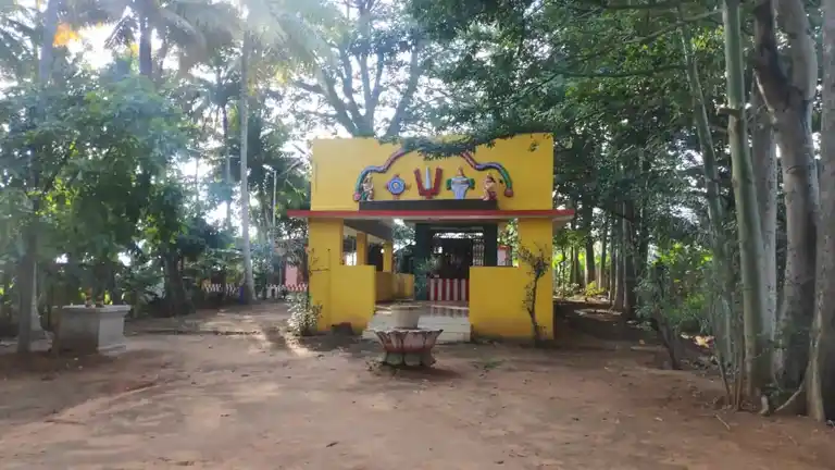 Arulmigu Angala Eswari Temple, Melakoodalur - 625518 அருள்மிகு அங்காள ஈஸ்வரி திருக்கோயில், Melakoodalur - 625518, Theni - Ancient Temple Architecture and History Image 2