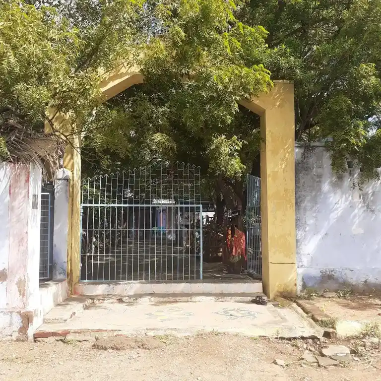 Arulmigu Angala Parameshwariamman Temple, Kayathar - 628952 அருள்மிகு அங்காள பரமேஸ்வரியம்மன் திருக்கோயில், Kayathar - 628952, Thoothukudi - Ancient Temple Architecture and History Image 2