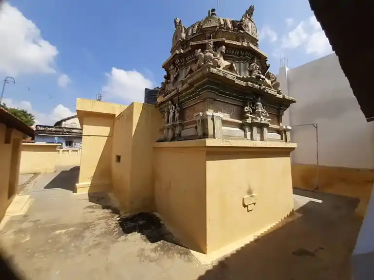 Arulmigu Angalaamman Temple, Dharapuram - 638656 அருள்மிகு அங்காளம்மன் திருக்கோயில், தாராபுரம் - 638656, Tiruppur - Ancient Temple Architecture and History Image 2