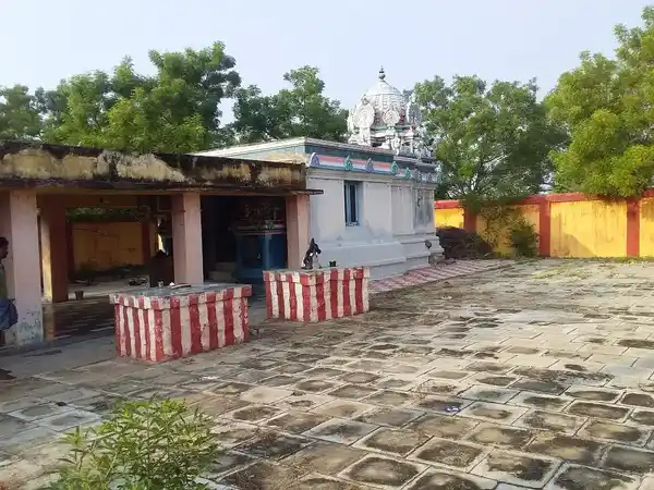 Arulmigu Angalaeaswari Temple, Aanaikkulam - 626115 அருள்மிகு அங்காள பரமேஸ்வரியம்மன் திருக்கோயில், Aanaikkulam, Aanaikkulam - 626115, Virudhunagar - Ancient Temple Architecture and History Image 4