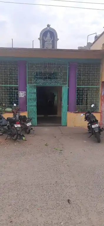 Arulmigu Angalamman An) Alamarathu Vinayagar Temple, Vennandur - 637505